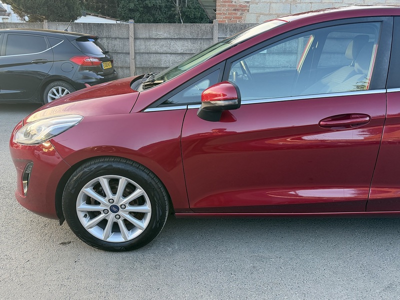 Ford Fiesta 1.0T EcoBoost GPF Titanium Hatchback 5dr Petrol Auto Euro 6 (s/s) (100 ps) - U2408