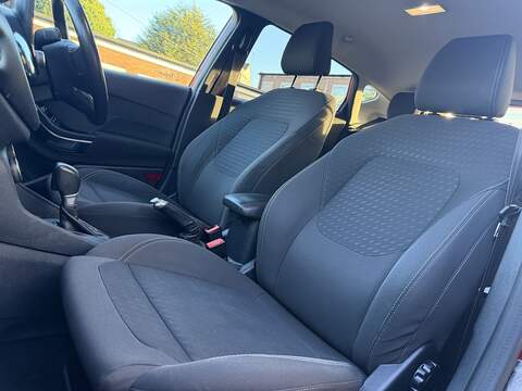 Ford Fiesta 1.0T EcoBoost GPF Titanium Hatchback 5dr Petrol Auto Euro 6 (s/s) (100 ps) - U2408