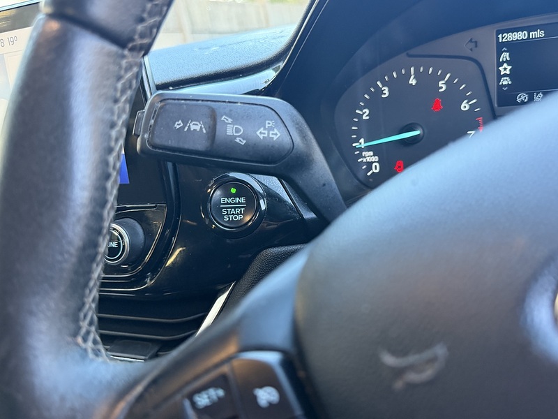 Ford Fiesta 1.0T EcoBoost GPF Titanium Hatchback 5dr Petrol Auto Euro 6 (s/s) (100 ps) - U2408