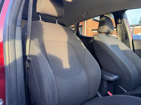 Ford Fiesta 1.0T EcoBoost GPF Titanium Hatchback 5dr Petrol Auto Euro 6 (s/s) (100 ps) - U2408