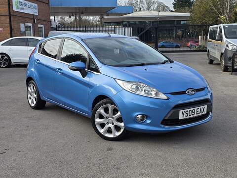 Ford Fiesta 1.25 Zetec Hatchback 5dr Petrol Manual (133 g/km, 81 bhp)