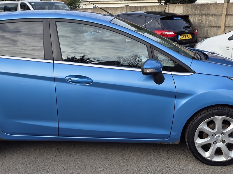 Ford Fiesta 1.6 Titanium Hatchback 5dr Petrol Manual (139 g/km, 118 bhp) - U2409