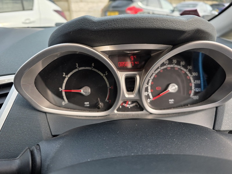 Ford Fiesta 1.6 Titanium Hatchback 5dr Petrol Manual (139 g/km, 118 bhp) - U2409