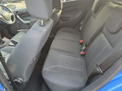 Ford Fiesta 1.6 Titanium Hatchback 5dr Petrol Manual (139 g/km, 118 bhp) - U2409