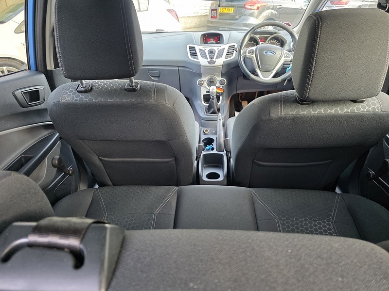 Ford Fiesta 1.6 Titanium Hatchback 5dr Petrol Manual (139 g/km, 118 bhp) - U2409