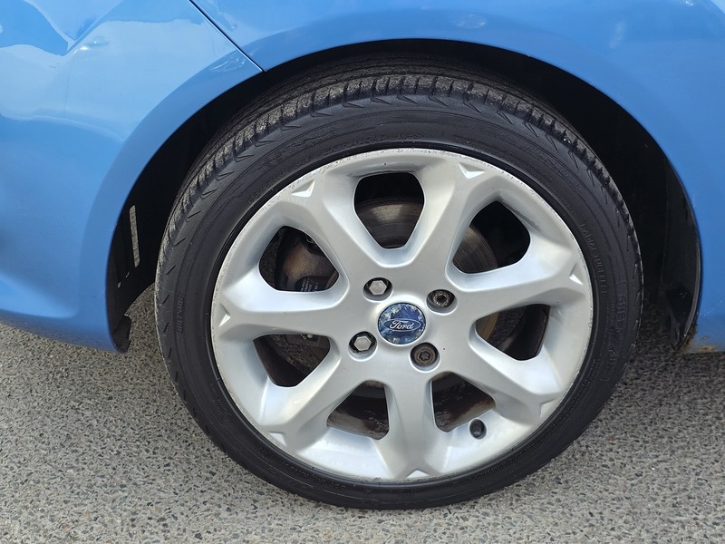 Ford Fiesta 1.6 Titanium Hatchback 5dr Petrol Manual (139 g/km, 118 bhp) - U2409