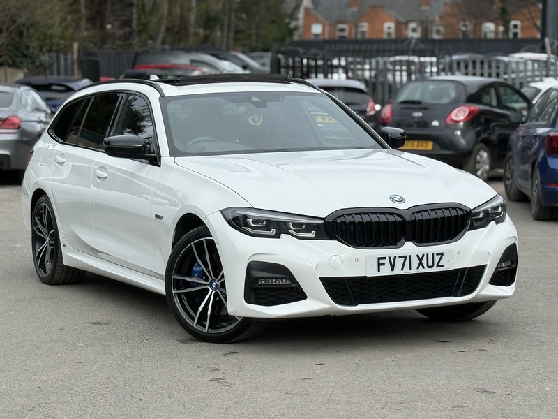 BMW 3 Series 2.0 330e 12kWh M Sport Touring 5dr Petrol Plug-in Hybrid Auto Euro 6 (s/s) (292 ps) - U2411