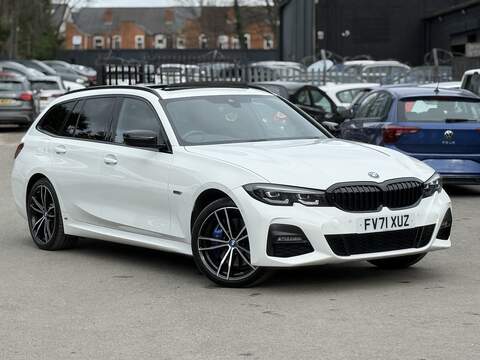 BMW 3 Series 2.0 330e 12kWh M Sport Touring 5dr Petrol Plug-in Hybrid Auto Euro 6 (s/s) (292 ps) - U2411