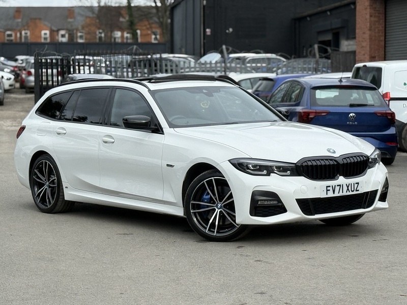 BMW 3 Series 2.0 330e 12kWh M Sport Touring 5dr Petrol Plug-in Hybrid Auto Euro 6 (s/s) (292 ps) - U2411