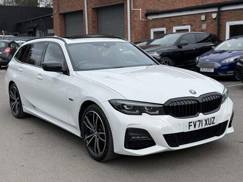 BMW 3 Series 2.0 330e 12kWh M Sport Touring 5dr Petrol Plug-in Hybrid Auto Euro 6 (s/s) (292 ps) - U2411