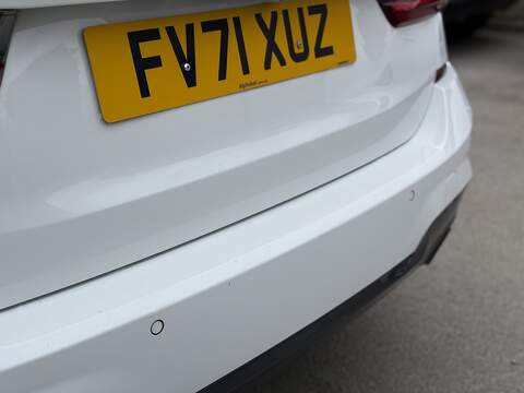 BMW 3 Series 2.0 330e 12kWh M Sport Touring 5dr Petrol Plug-in Hybrid Auto Euro 6 (s/s) (292 ps) - U2411