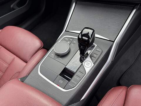 BMW 3 Series 2.0 330e 12kWh M Sport Touring 5dr Petrol Plug-in Hybrid Auto Euro 6 (s/s) (292 ps) - U2411