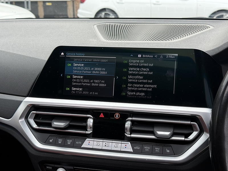 BMW 3 Series 2.0 330e 12kWh M Sport Touring 5dr Petrol Plug-in Hybrid Auto Euro 6 (s/s) (292 ps) - U2411