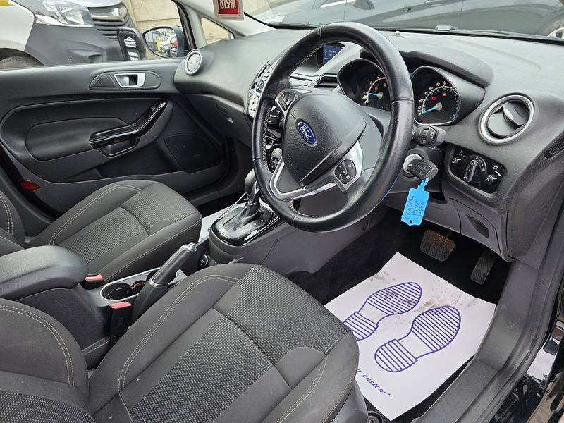 Ford Fiesta 1.0T EcoBoost Titanium Hatchback 5dr Petrol Powershift Euro 6 (100 ps) - U2412