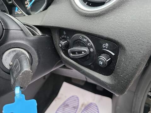 Ford Fiesta 1.0T EcoBoost Titanium Hatchback 5dr Petrol Powershift Euro 6 (100 ps) - U2412