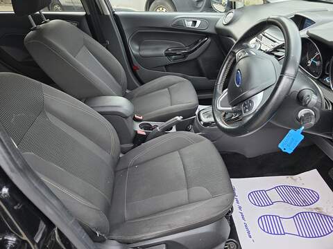 Ford Fiesta 1.0T EcoBoost Titanium Hatchback 5dr Petrol Powershift Euro 6 (100 ps) - U2412