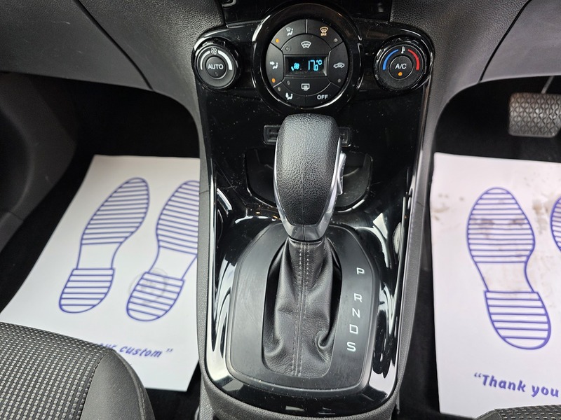 Ford Fiesta 1.0T EcoBoost Titanium Hatchback 5dr Petrol Powershift Euro 6 (100 ps) - U2412