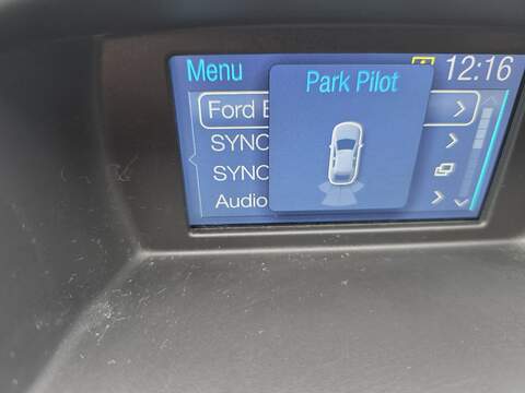 Ford Fiesta 1.0T EcoBoost Titanium Hatchback 5dr Petrol Powershift Euro 6 (100 ps) - U2412