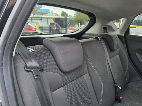 Ford Fiesta 1.0T EcoBoost Titanium Hatchback 5dr Petrol Powershift Euro 6 (100 ps) - U2412