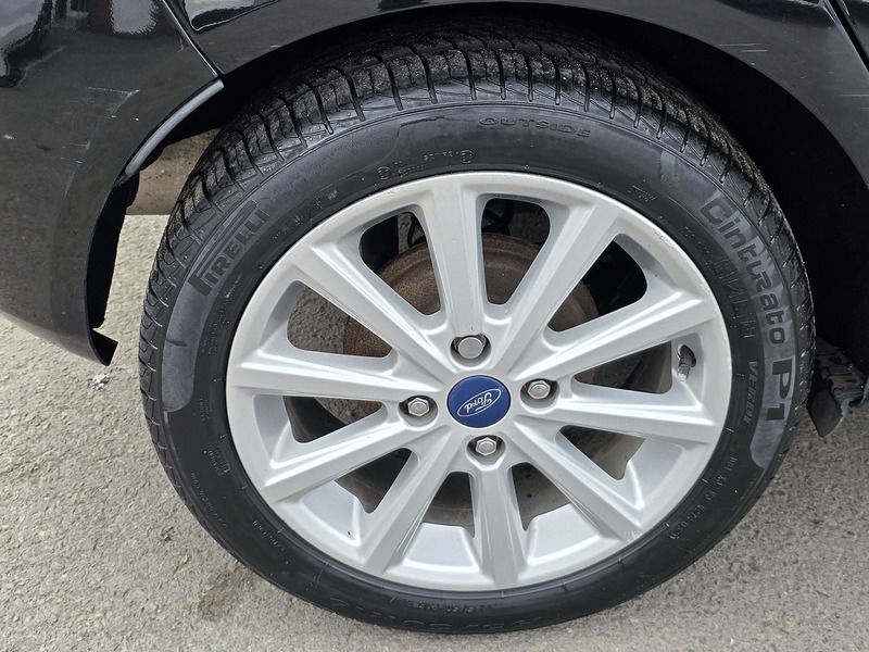 Ford Fiesta 1.0T EcoBoost Titanium Hatchback 5dr Petrol Powershift Euro 6 (100 ps) - U2412