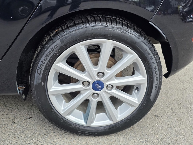 Ford Fiesta 1.0T EcoBoost Titanium Hatchback 5dr Petrol Powershift Euro 6 (100 ps) - U2412