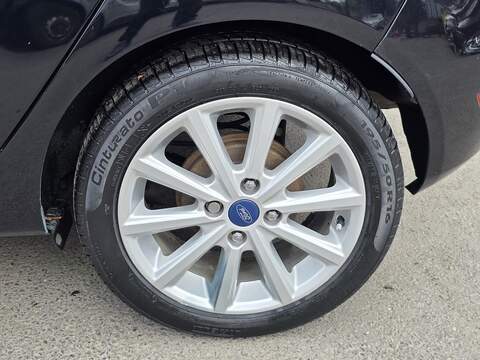 Ford Fiesta 1.0T EcoBoost Titanium Hatchback 5dr Petrol Powershift Euro 6 (100 ps) - U2412