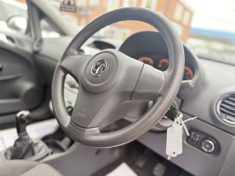 Vauxhall Corsa 1.0 ecoFLEX 12V S Hatchback 3dr Petrol Manual Euro 5 (65 ps) - U2413