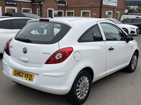 Vauxhall Corsa 1.0 ecoFLEX 12V S Hatchback 3dr Petrol Manual Euro 5 (65 ps) - U2413