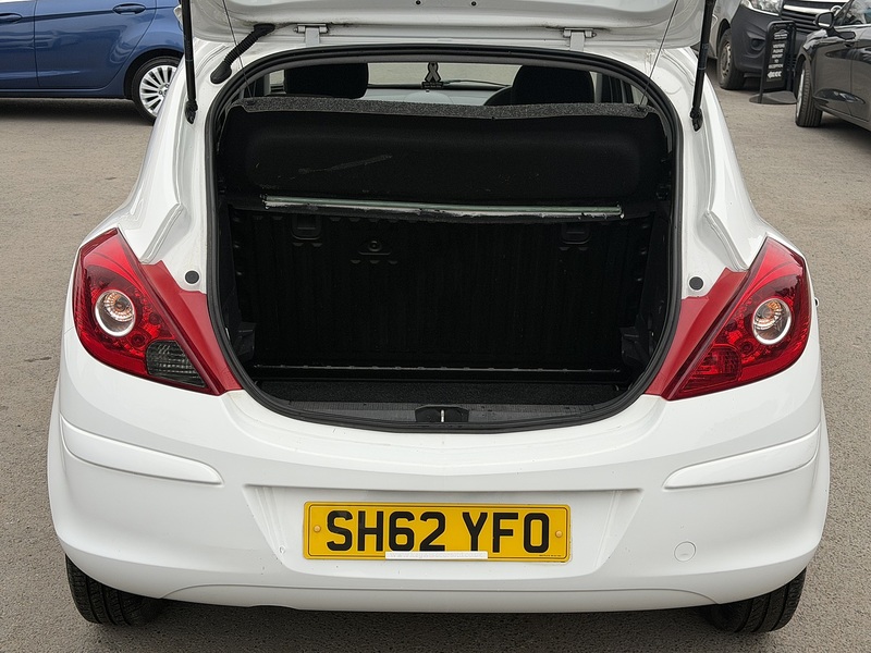 Vauxhall Corsa 1.0 ecoFLEX 12V S Hatchback 3dr Petrol Manual Euro 5 (65 ps) - U2413