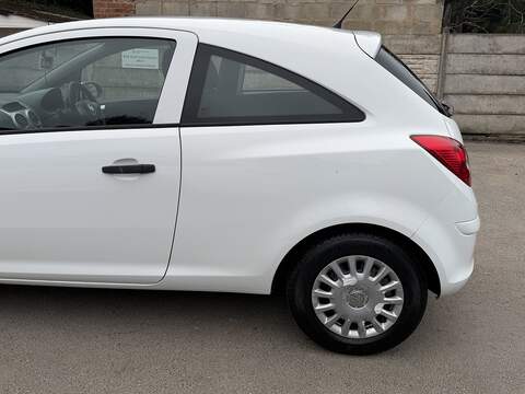 Vauxhall Corsa 1.0 ecoFLEX 12V S Hatchback 3dr Petrol Manual Euro 5 (65 ps) - U2413