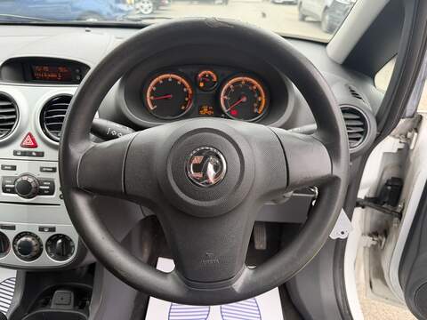 Vauxhall Corsa 1.0 ecoFLEX 12V S Hatchback 3dr Petrol Manual Euro 5 (65 ps) - U2413
