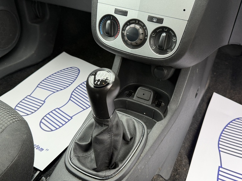 Vauxhall Corsa 1.0 ecoFLEX 12V S Hatchback 3dr Petrol Manual Euro 5 (65 ps) - U2413