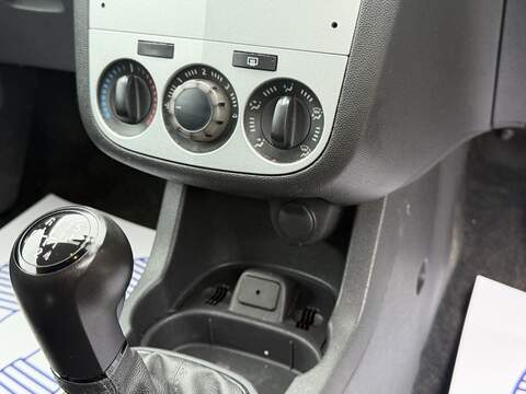 Vauxhall Corsa 1.0 ecoFLEX 12V S Hatchback 3dr Petrol Manual Euro 5 (65 ps) - U2413