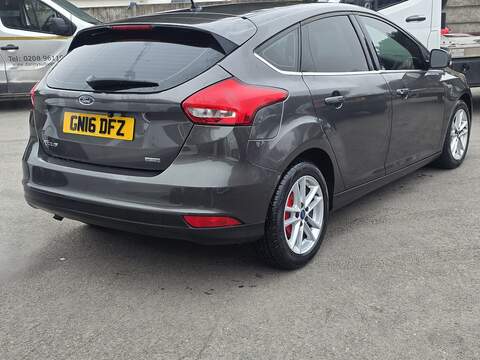 Ford Focus 1.0T EcoBoost Zetec Hatchback 5dr Petrol Auto Euro 6 (s/s) (125 ps) - U2415