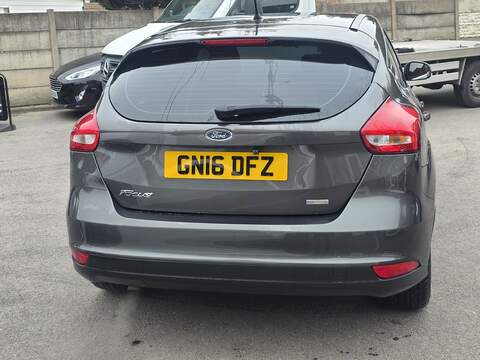 Ford Focus 1.0T EcoBoost Zetec Hatchback 5dr Petrol Auto Euro 6 (s/s) (125 ps) - U2415