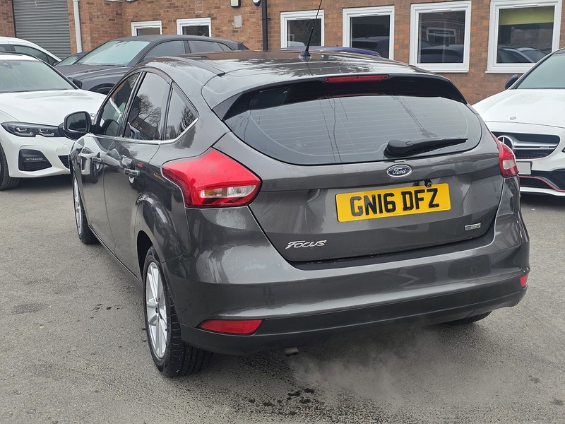 Ford Focus 1.0T EcoBoost Zetec Hatchback 5dr Petrol Auto Euro 6 (s/s) (125 ps) - U2415