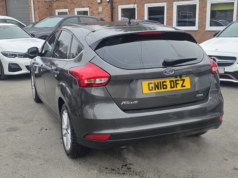 Ford Focus 1.0T EcoBoost Zetec Hatchback 5dr Petrol Auto Euro 6 (s/s) (125 ps) - U2415