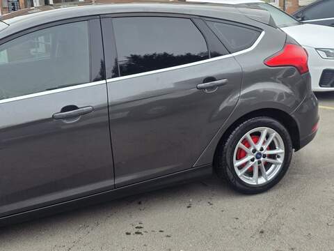 Ford Focus 1.0T EcoBoost Zetec Hatchback 5dr Petrol Auto Euro 6 (s/s) (125 ps) - U2415