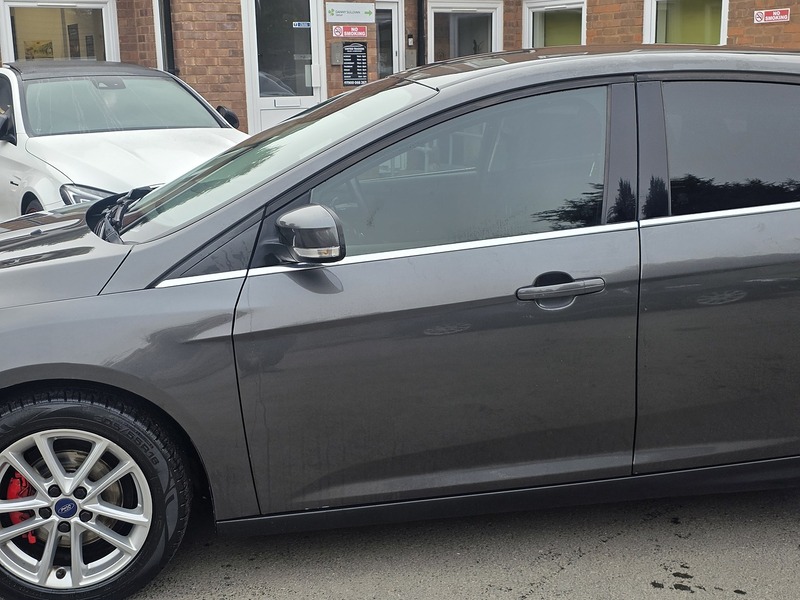 Ford Focus 1.0T EcoBoost Zetec Hatchback 5dr Petrol Auto Euro 6 (s/s) (125 ps) - U2415