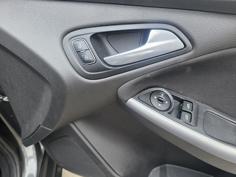 Ford Focus 1.0T EcoBoost Zetec Hatchback 5dr Petrol Auto Euro 6 (s/s) (125 ps) - U2415