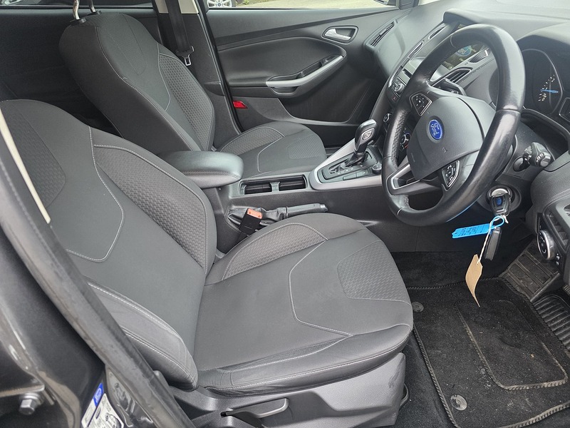 Ford Focus 1.0T EcoBoost Zetec Hatchback 5dr Petrol Auto Euro 6 (s/s) (125 ps) - U2415