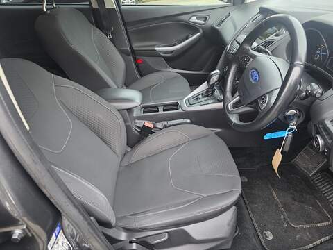 Ford Focus 1.0T EcoBoost Zetec Hatchback 5dr Petrol Auto Euro 6 (s/s) (125 ps) - U2415