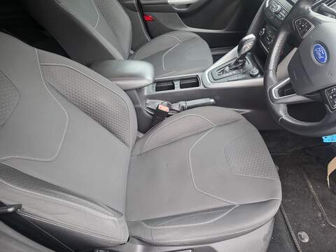 Ford Focus 1.0T EcoBoost Zetec Hatchback 5dr Petrol Auto Euro 6 (s/s) (125 ps) - U2415