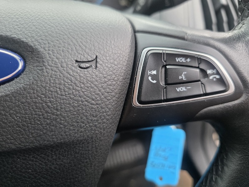 Ford Focus 1.0T EcoBoost Zetec Hatchback 5dr Petrol Auto Euro 6 (s/s) (125 ps) - U2415