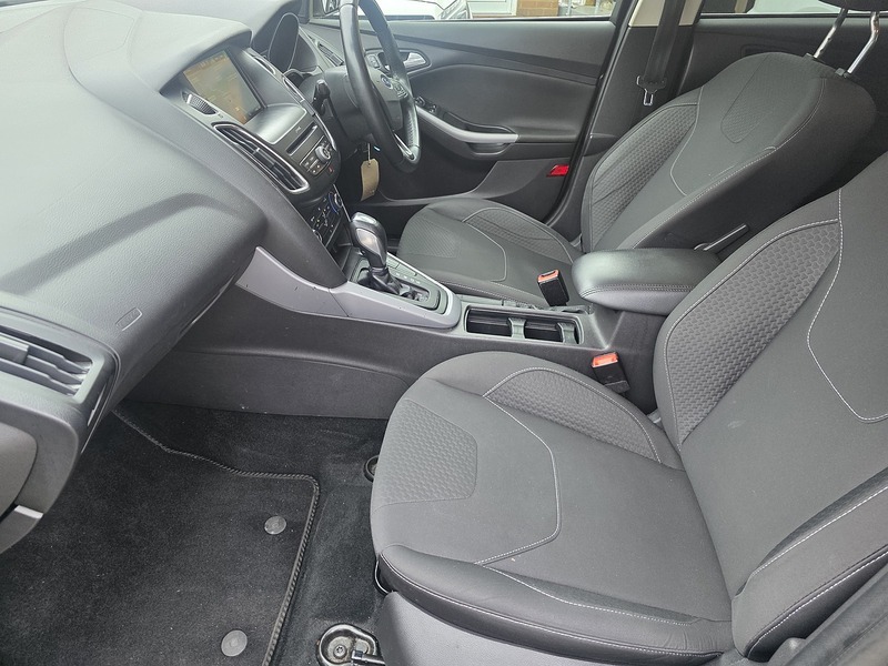 Ford Focus 1.0T EcoBoost Zetec Hatchback 5dr Petrol Auto Euro 6 (s/s) (125 ps) - U2415