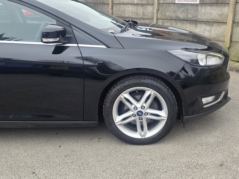 Ford Focus 1.0T EcoBoost Titanium Hatchback 5dr Petrol Auto Euro 6 (s/s) (125 ps) - U2416