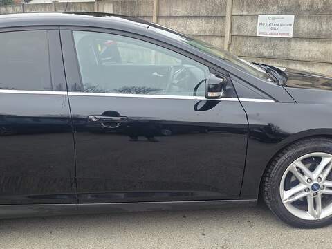 Ford Focus 1.0T EcoBoost Titanium Hatchback 5dr Petrol Auto Euro 6 (s/s) (125 ps) - U2416