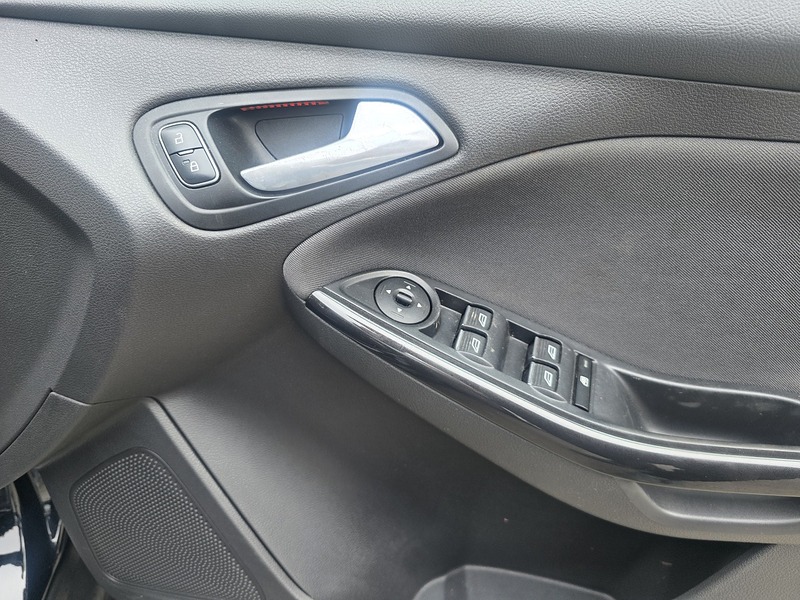 Ford Focus 1.0T EcoBoost Titanium Hatchback 5dr Petrol Auto Euro 6 (s/s) (125 ps) - U2416