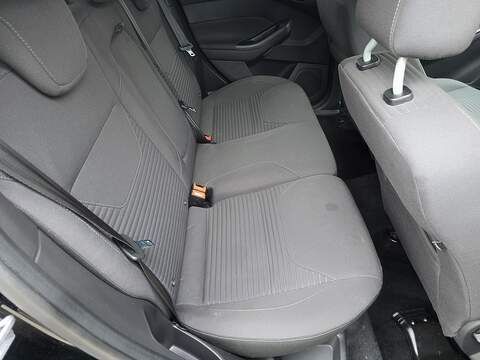 Ford Focus 1.0T EcoBoost Titanium Hatchback 5dr Petrol Auto Euro 6 (s/s) (125 ps) - U2416