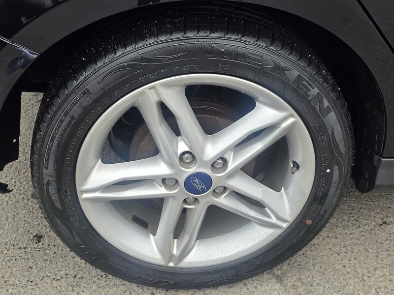 Ford Focus 1.0T EcoBoost Titanium Hatchback 5dr Petrol Auto Euro 6 (s/s) (125 ps) - U2416